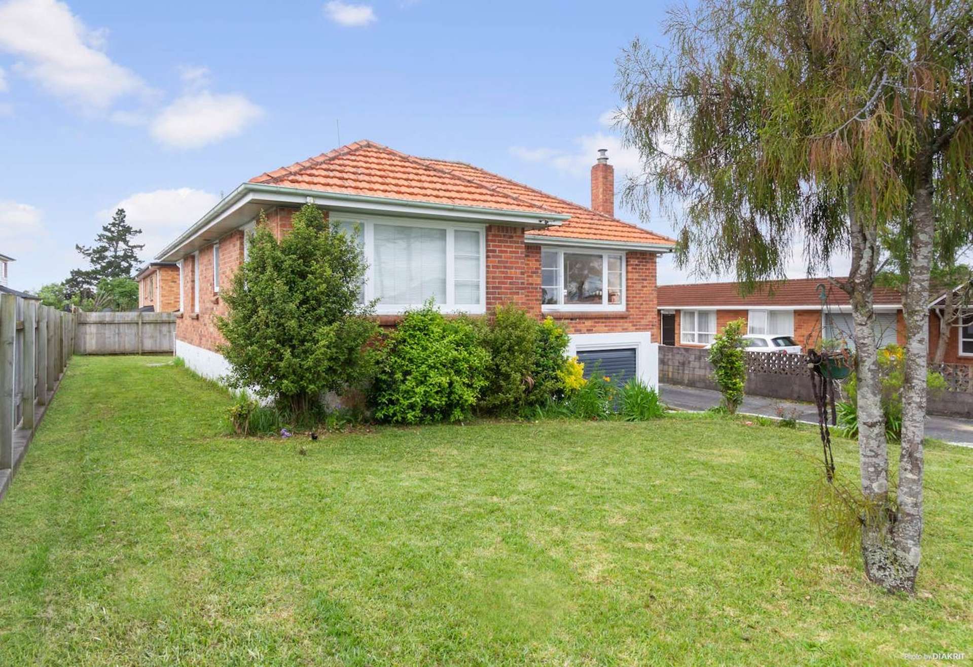 99 Golf Road New Lynn_0