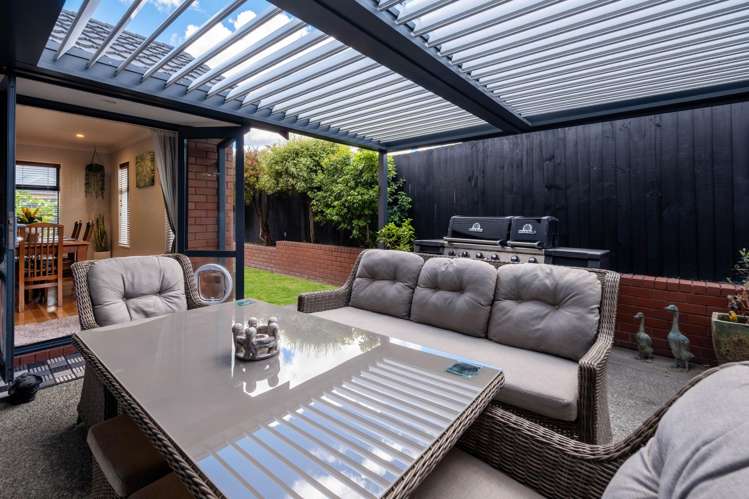 40 Titirangi Crescent Parklands_9