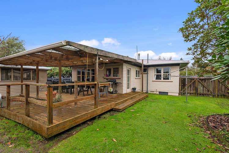 22 Darroch Street Fairy Springs_9