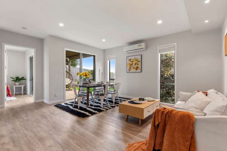 611c Glenfield Road Totara Vale_15