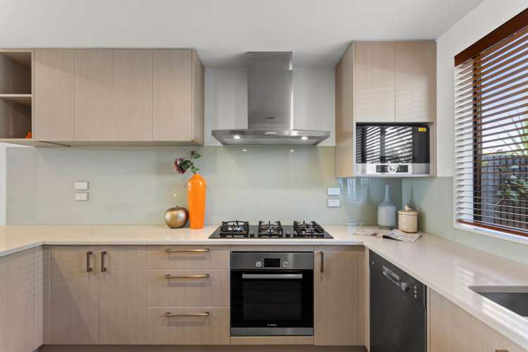 11 Moki Place Long Bay_10