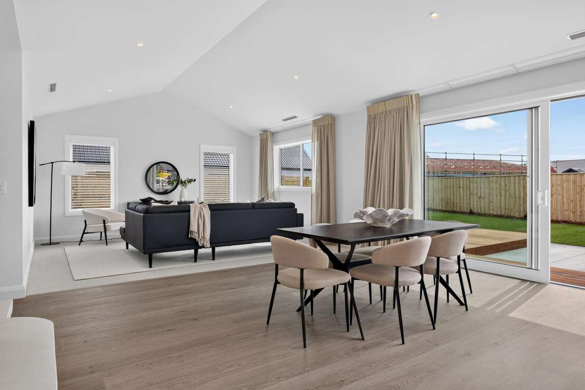 2 Knighton Drive_1