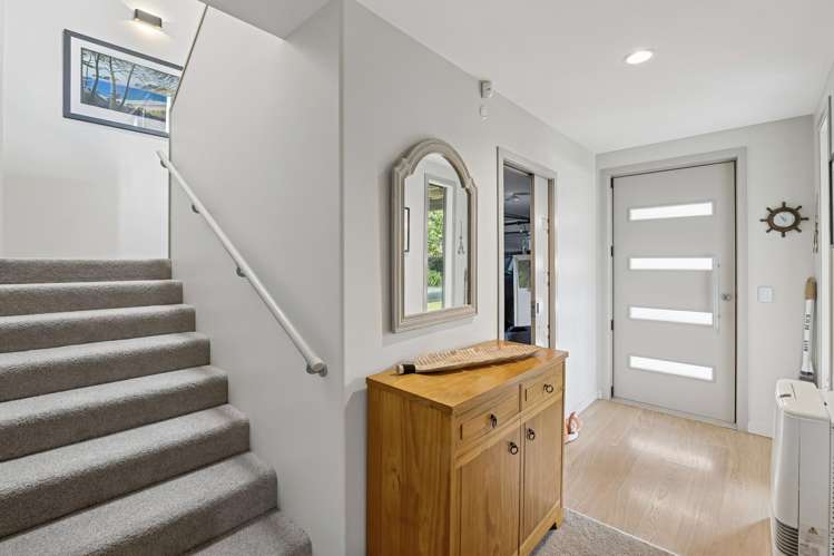 15 Devoy Drive Owhata_22