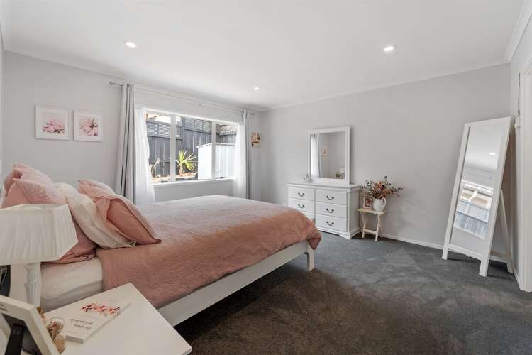 7 Phoebe Meikle Place Torbay_14