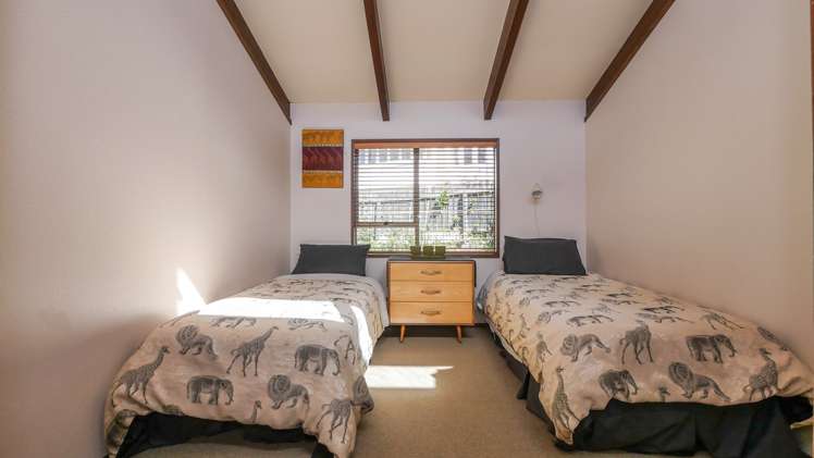 16 Middleton Road Kew_8