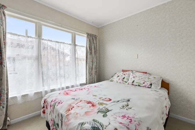 301 Frimley Avenue Frimley_8