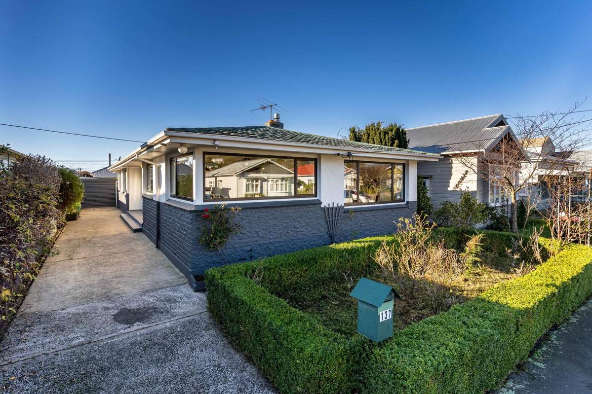137 Surrey Street_0