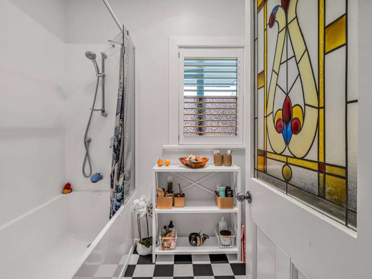 2C St Leonard Street Saint Johns Hill_19