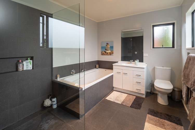 181 Mitcham Road Allenton_17