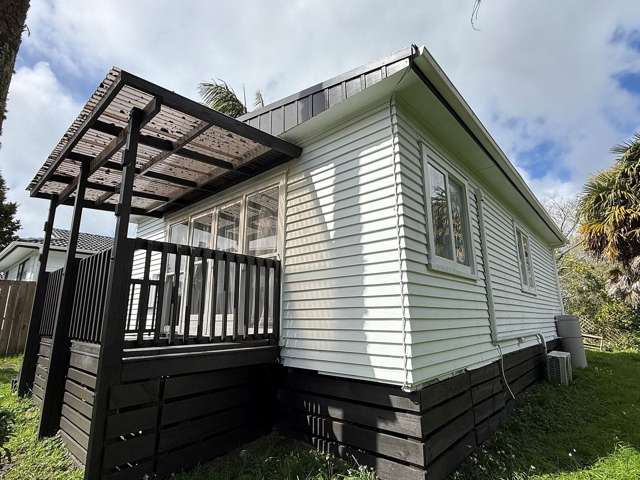 9A Edwin Freeman Place Ranui_1