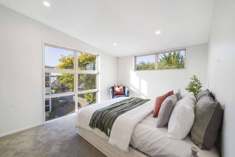 7 Elderwood Lane Edgeware_10