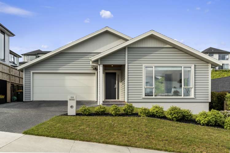 158 Arran Point Parade Orewa_15