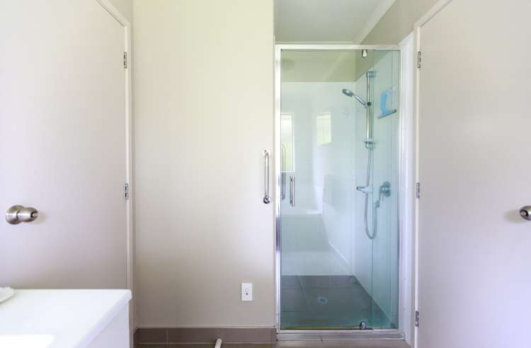 112 Saint James Drive Huntington_10