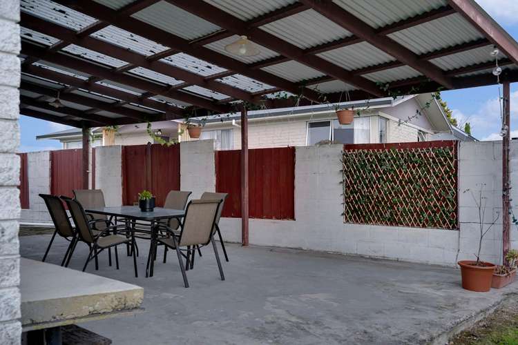 8 Margaret Place Deanwell_13