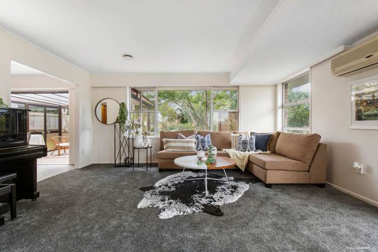 122 Whangaparaoa Road Red Beach_6