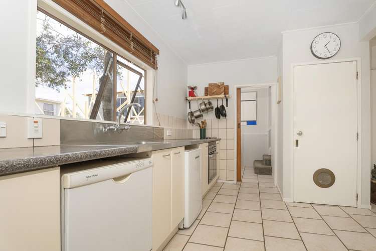 211 Mangakahia Drive Whangapoua_30