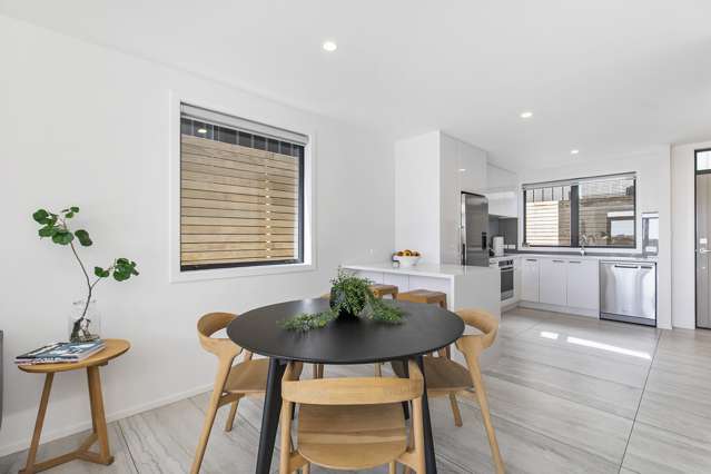 6/15 Chivalry Road Glenfield_4