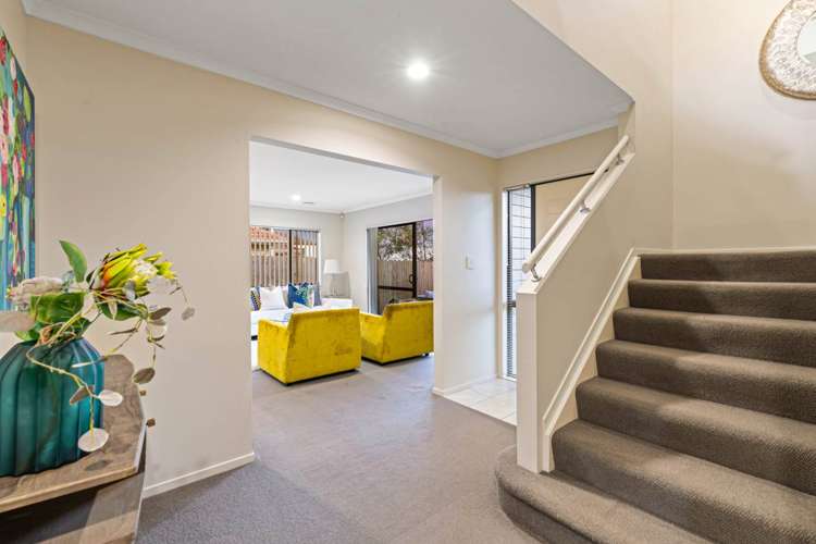 10 Orbit Place Flat Bush_11