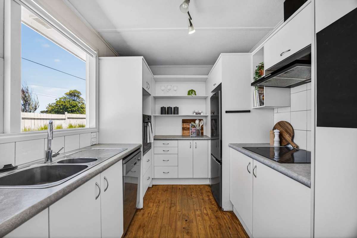 105 Sunrise Avenue_2