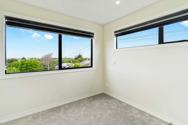 1/8 Knight Avenue Mount Albert_6
