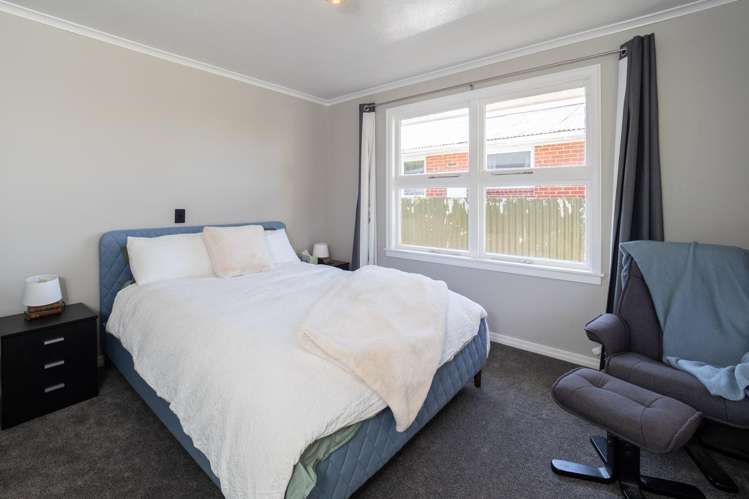 63 Creek Road Allenton_16