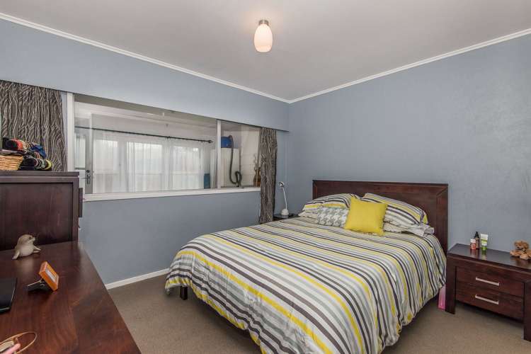 1/11A Bayside Avenue Te Atatu Peninsula_5