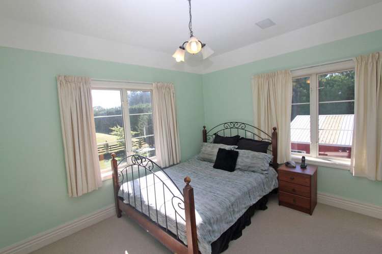 1119 Downs Road West Eyreton_10