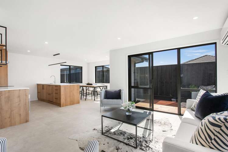 6 Earl Way Amberley_6