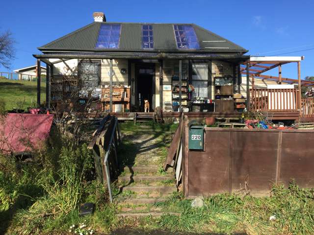 220 Main Road Waikouaiti_1