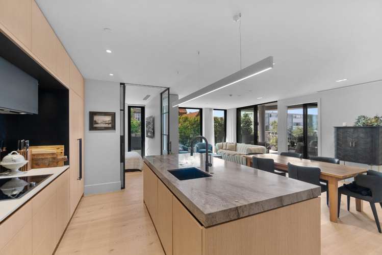 G03/1 St Stephens Avenue 1761_11