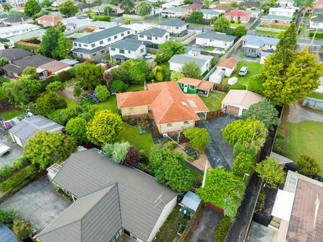 33 Shirley Avenue Papakura_1