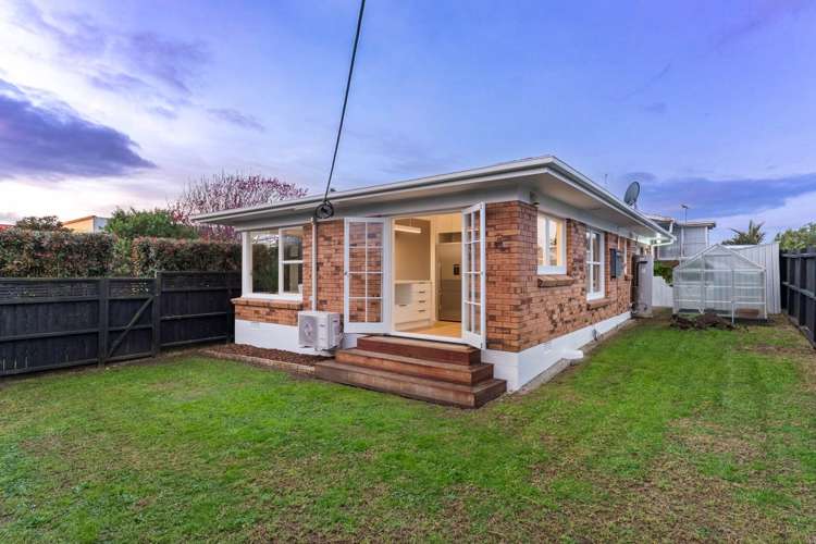 1/31 Taharoto Road Takapuna_1