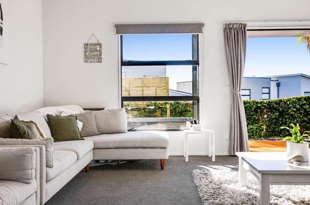 16/40 Scarlet Oak Drive Schnapper Rock_3
