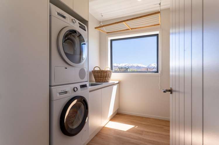 29 Woodley Avenue Twizel_19