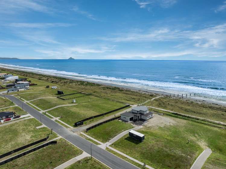 71 Waiotahe Drifts Boulevard_2