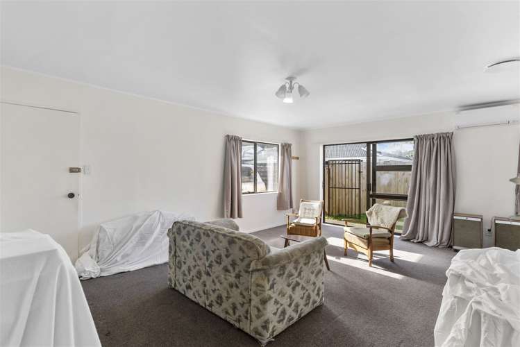 2/8 Ingram Street Papakura_5