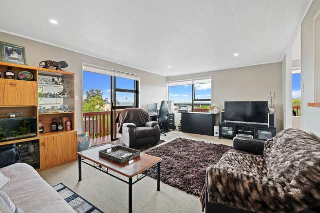 1404 Whangaparaoa Road Army Bay_3