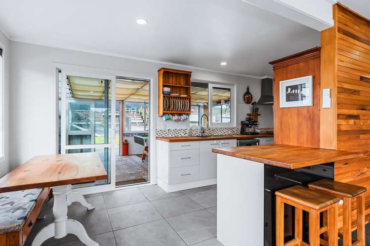 87 Taharepa Road Hilltop_11