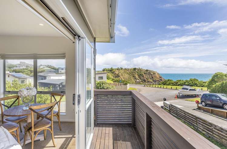 1/18 Lambley Road Titahi Bay_9