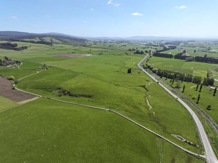 1595 Riverton Otautau Road Fairfax_13