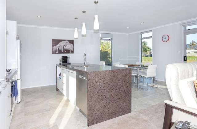 123 Harbour Drive Matarangi_4