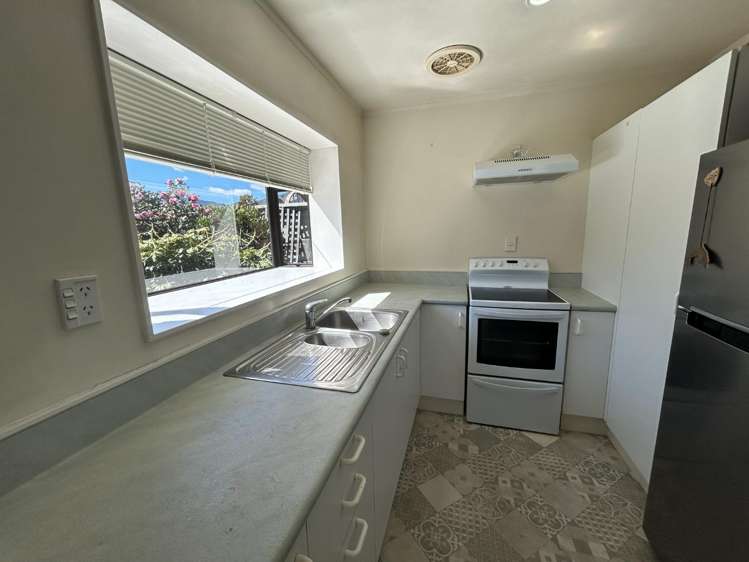 12A Masefield Street 10816_6
