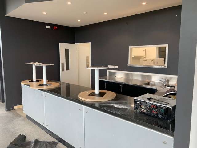 87 Barrys Point Road Takapuna_4