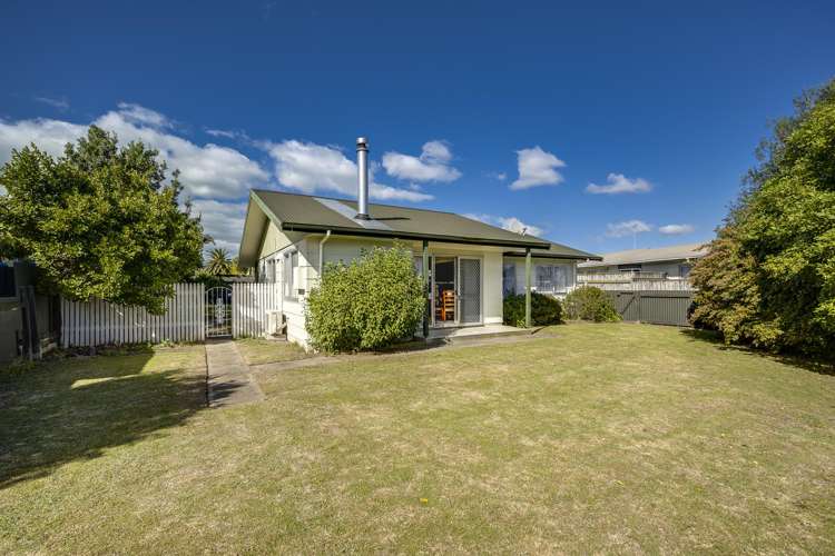 402 Kennedy Road Pirimai_1