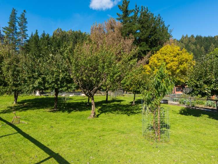 777 State Highway 1 Picton_12