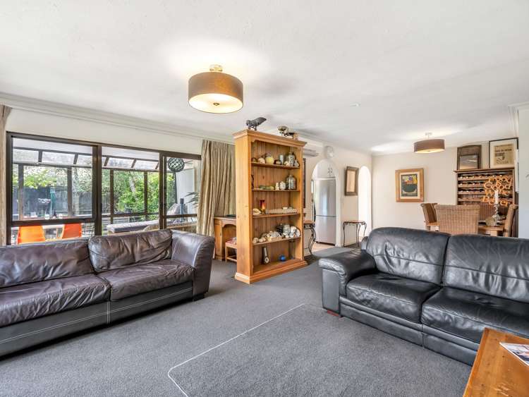 2/56 Aorangi Road Bryndwr_23