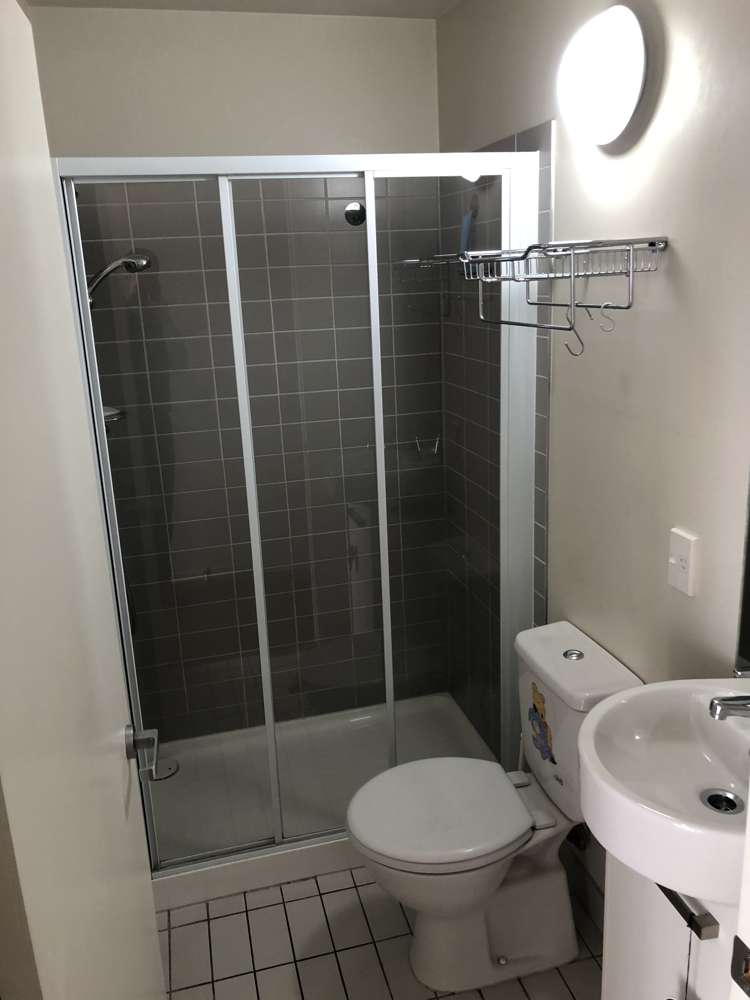 1608/10 Waterloo Quadrant Auckland Central_11