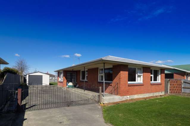 6 Reddecliffe Crescent Hampstead_1