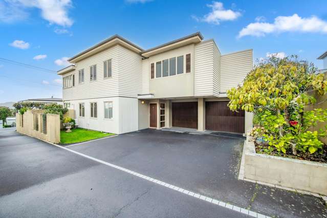 North-Facing Seaview in the Heart of Mission Bay