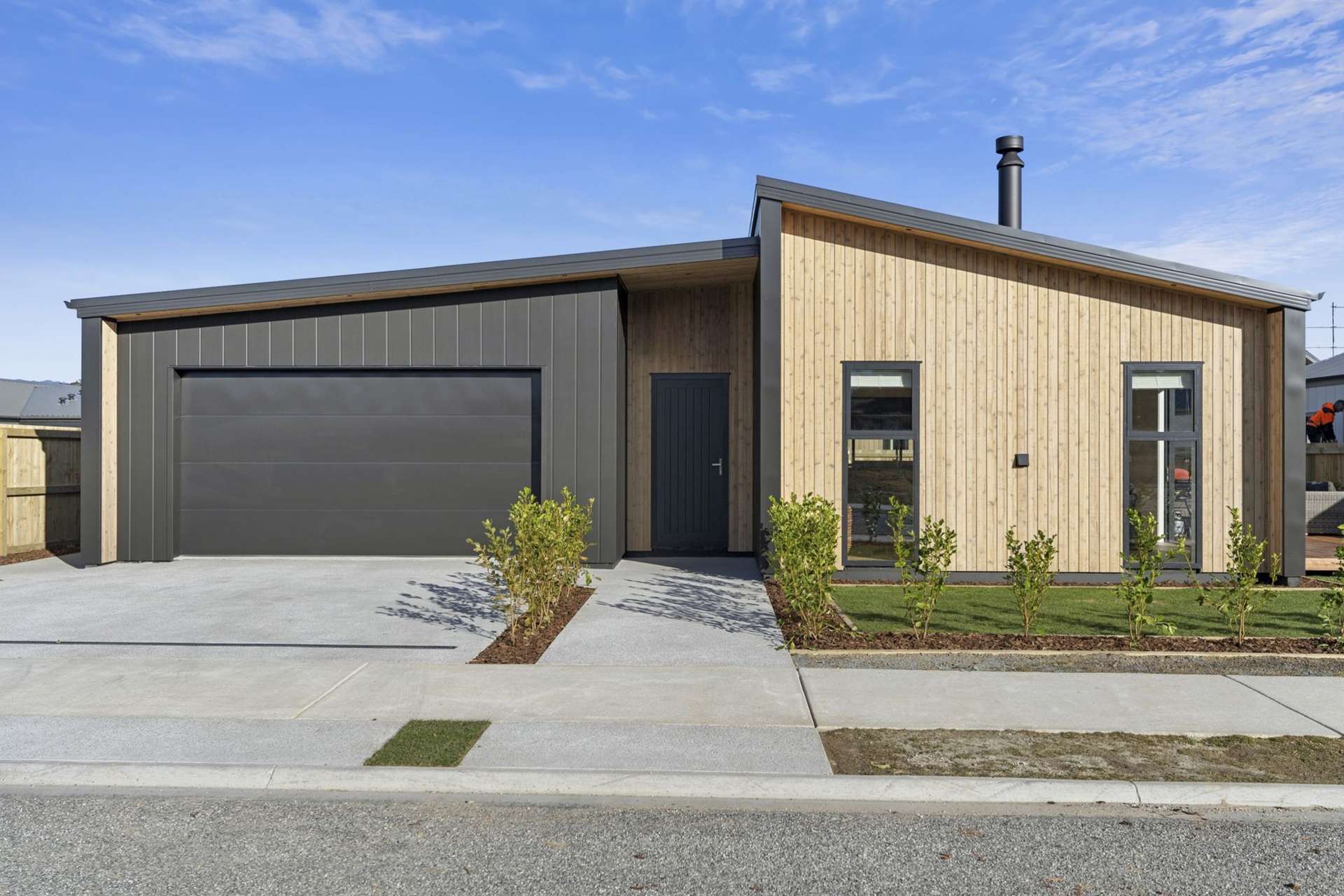 6 Moonstone Street Albert Town_0